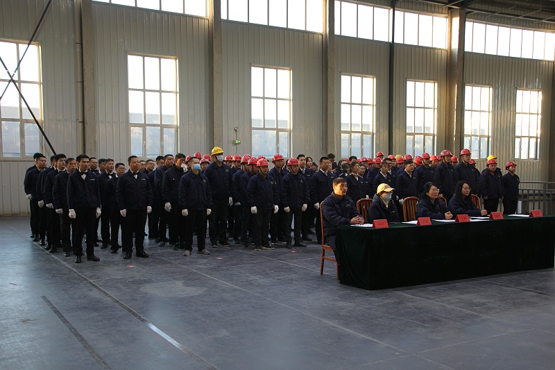 候場(chǎng)區(qū)的同事們