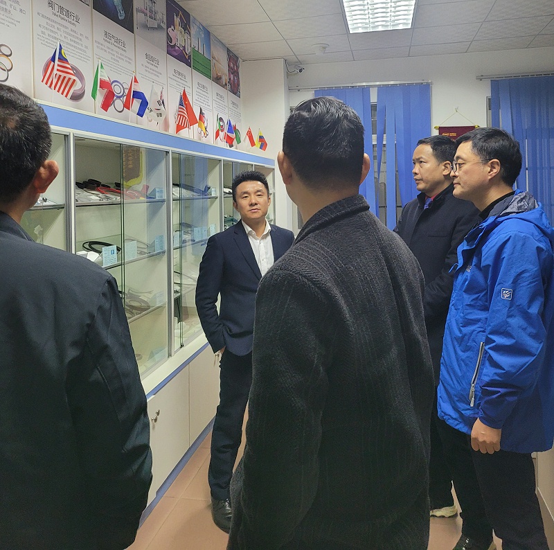 青島中新華美總經(jīng)理王東拜訪優(yōu)秀企業(yè)，見賢思齊！