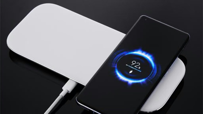 探究：無線充電器為何青睞阻燃PC合金材料？